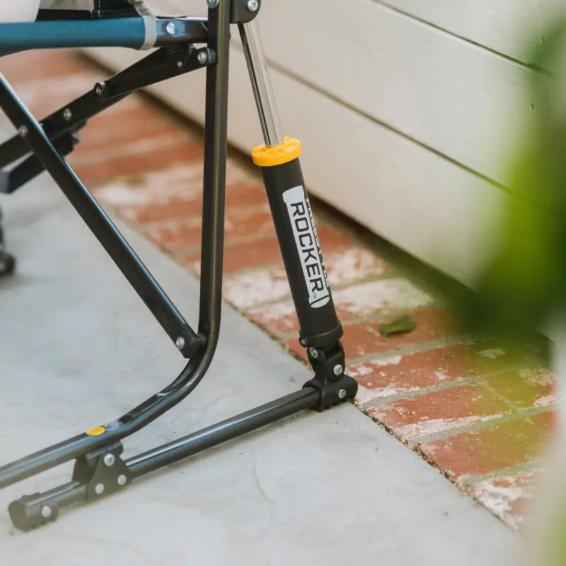 Freestyle Rocker™ with Side Table